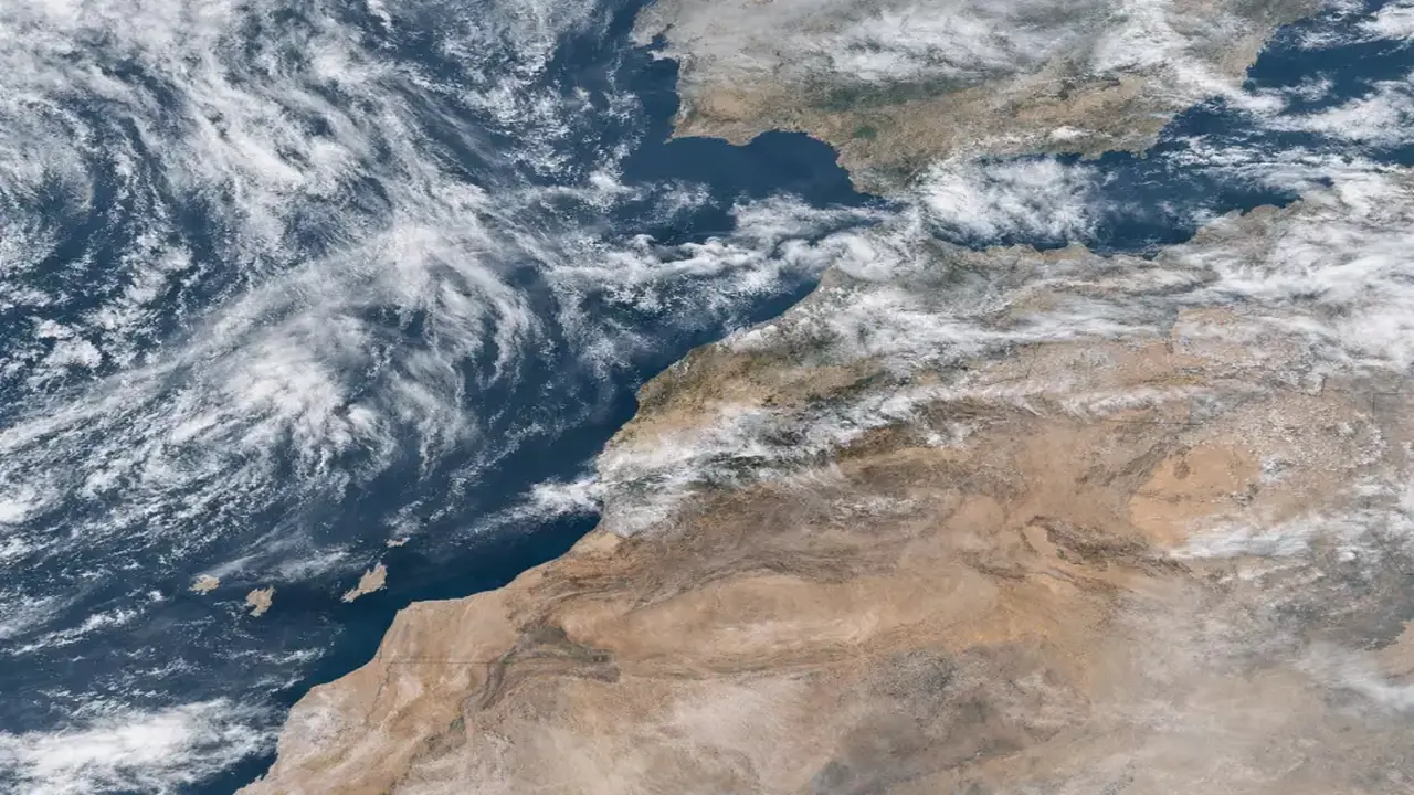 أمطار وثلوج مرتقبة.. تفاصيل حالة الطقس في مدن المغرب يوم الخميس وجدول درجات الحرارة
